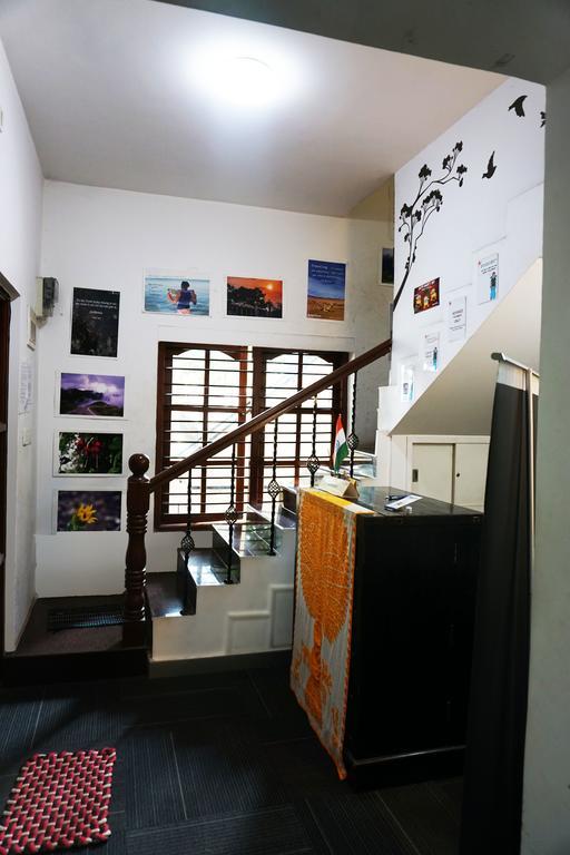 B Cube Albergue Bangalore Exterior foto
